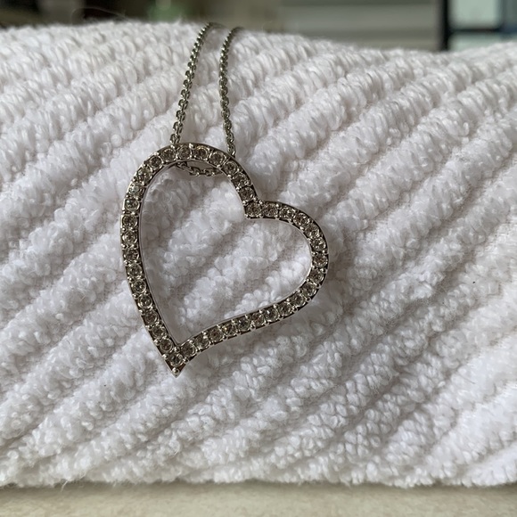 Swarovski heart necklace - Picture 2 of 2